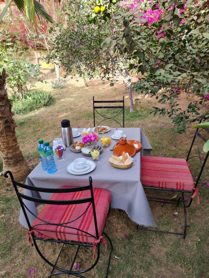 Le Souimanga Bleu Saly Bed & Breakfast エクステリア 写真