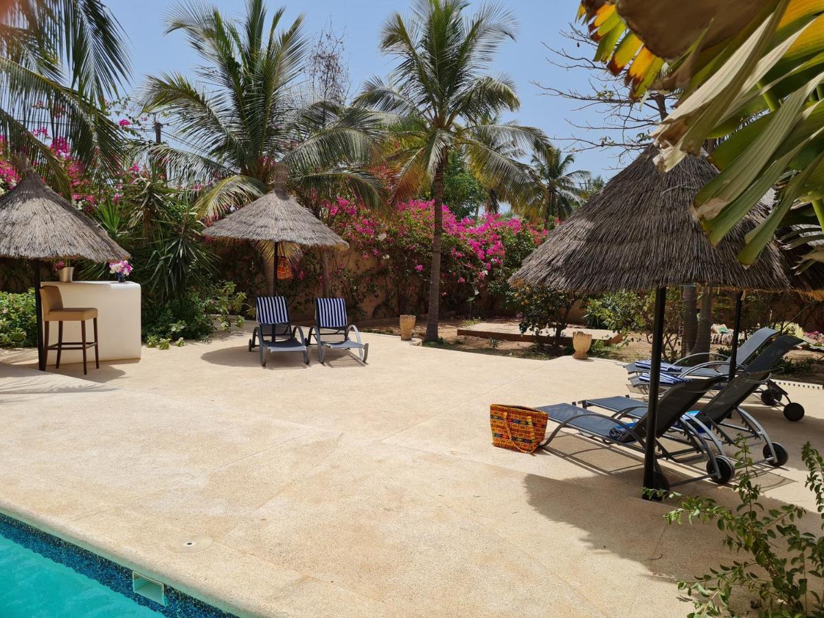 Le Souimanga Bleu Saly Bed & Breakfast エクステリア 写真