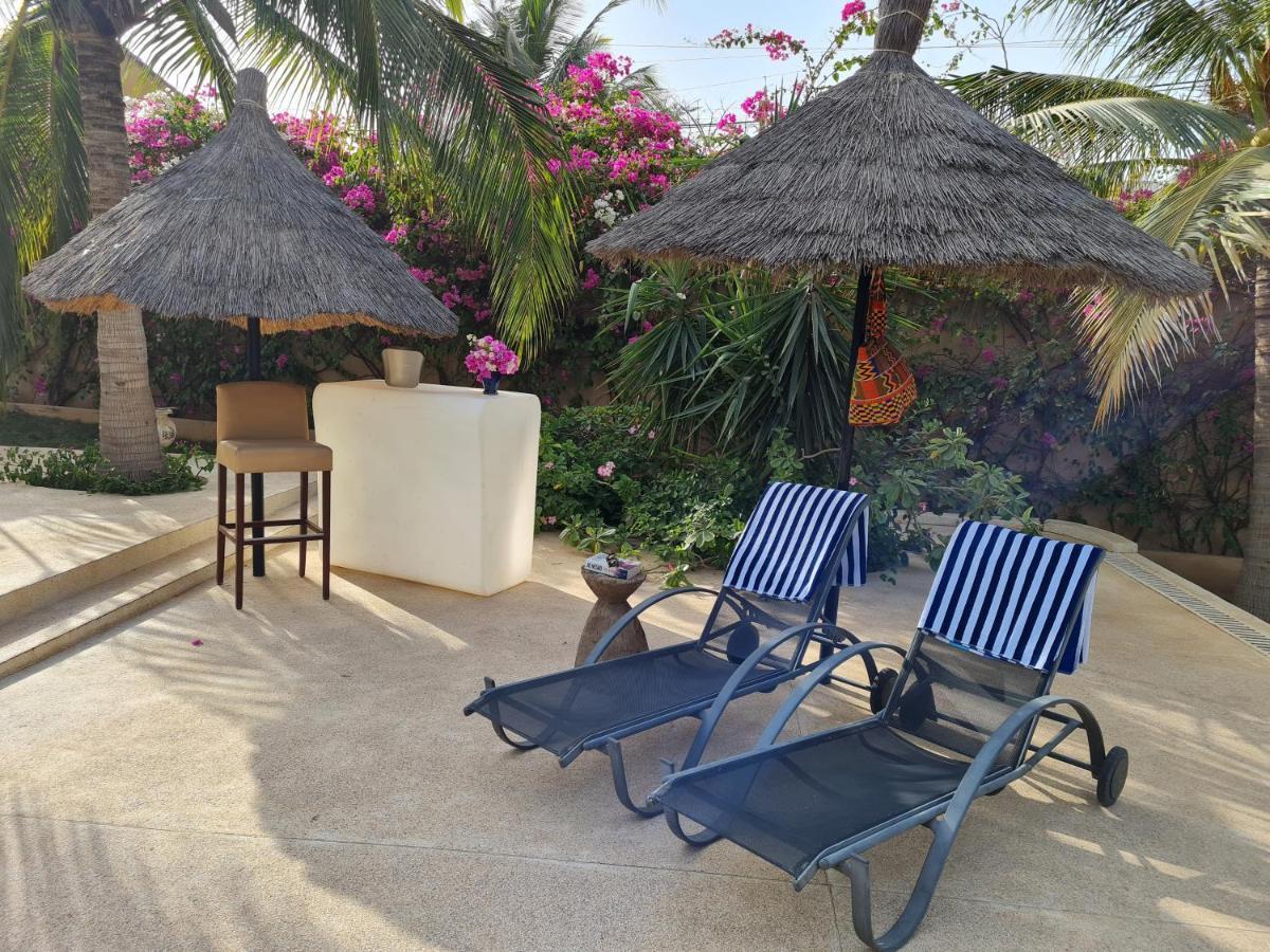 Le Souimanga Bleu Saly Bed & Breakfast エクステリア 写真