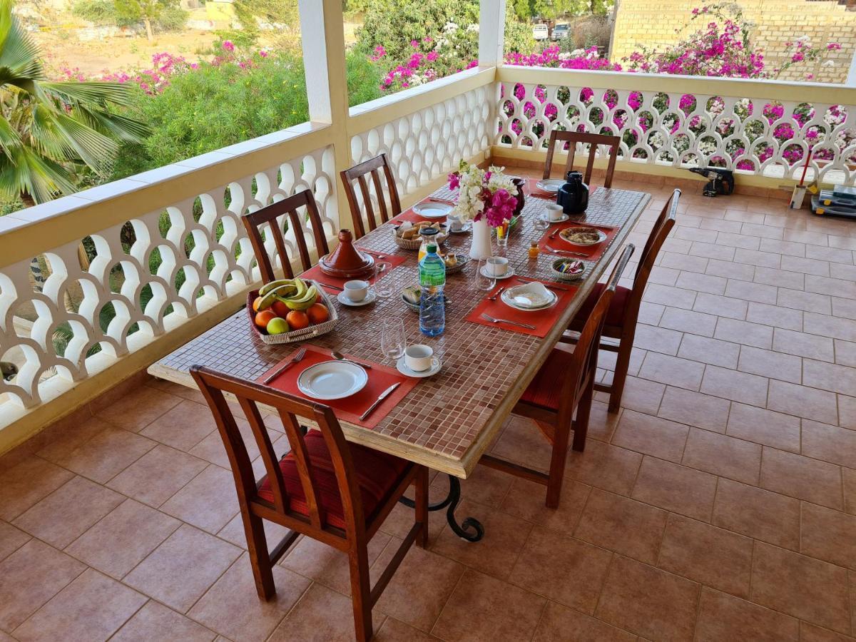 Le Souimanga Bleu Saly Bed & Breakfast エクステリア 写真