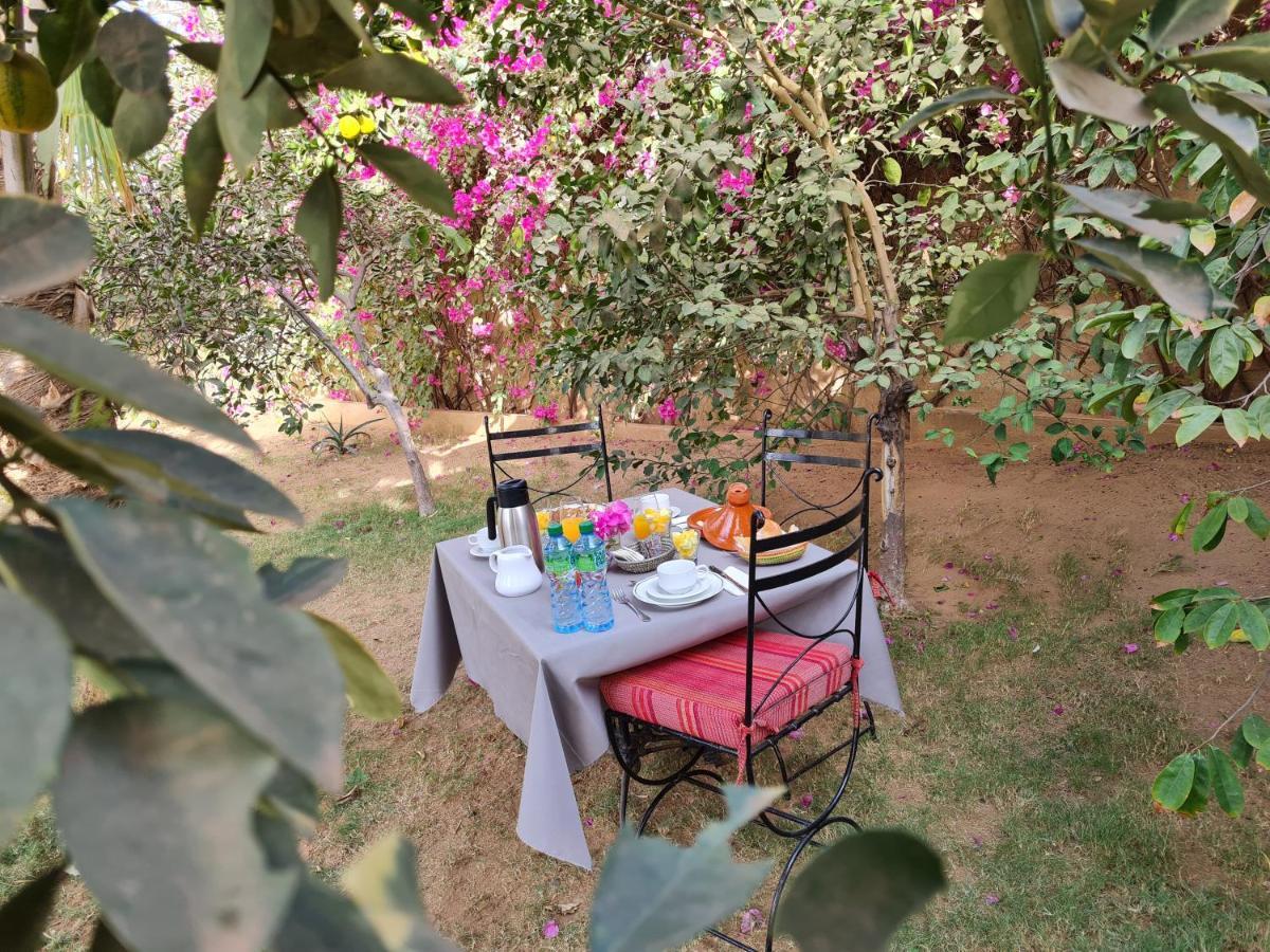 Le Souimanga Bleu Saly Bed & Breakfast エクステリア 写真