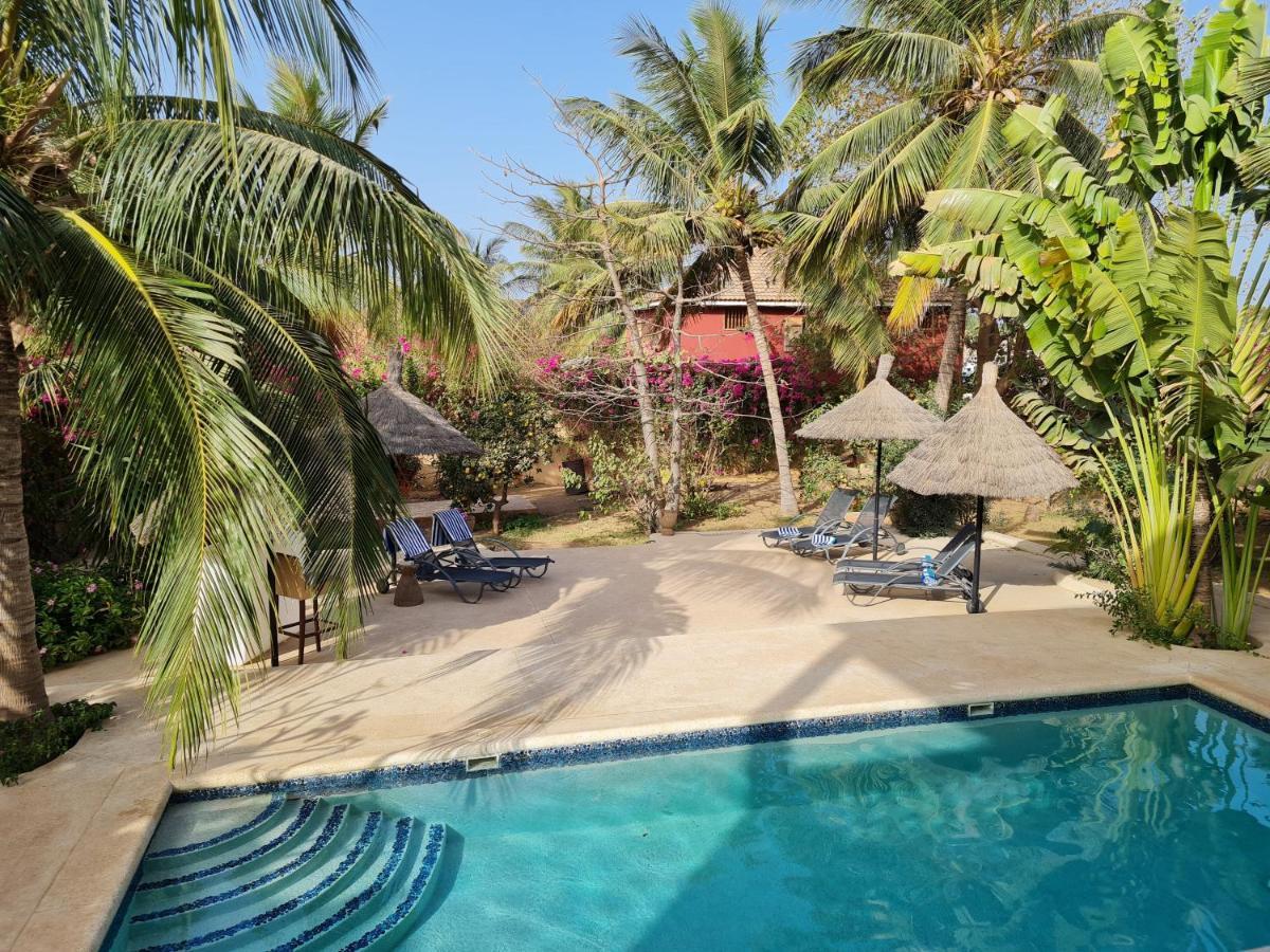 Le Souimanga Bleu Saly Bed & Breakfast エクステリア 写真